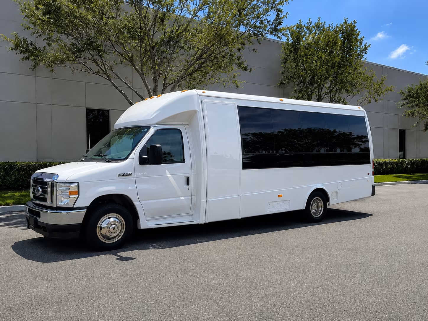 antioch charter bus rentals for teams and fans traveling to away games