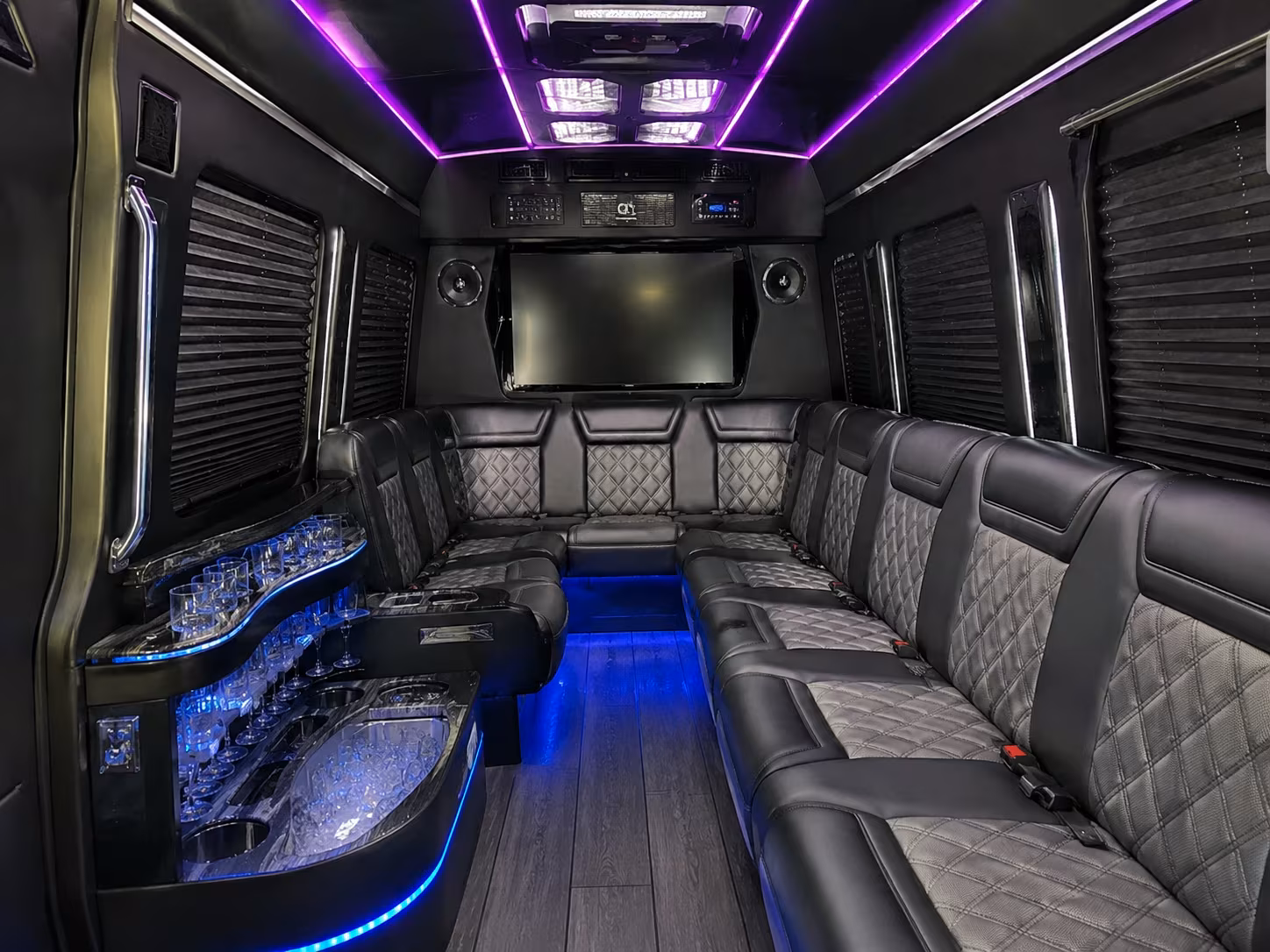 pittsburgcharterbuscompany com will help you get to giants games napa wine tours and everything in between