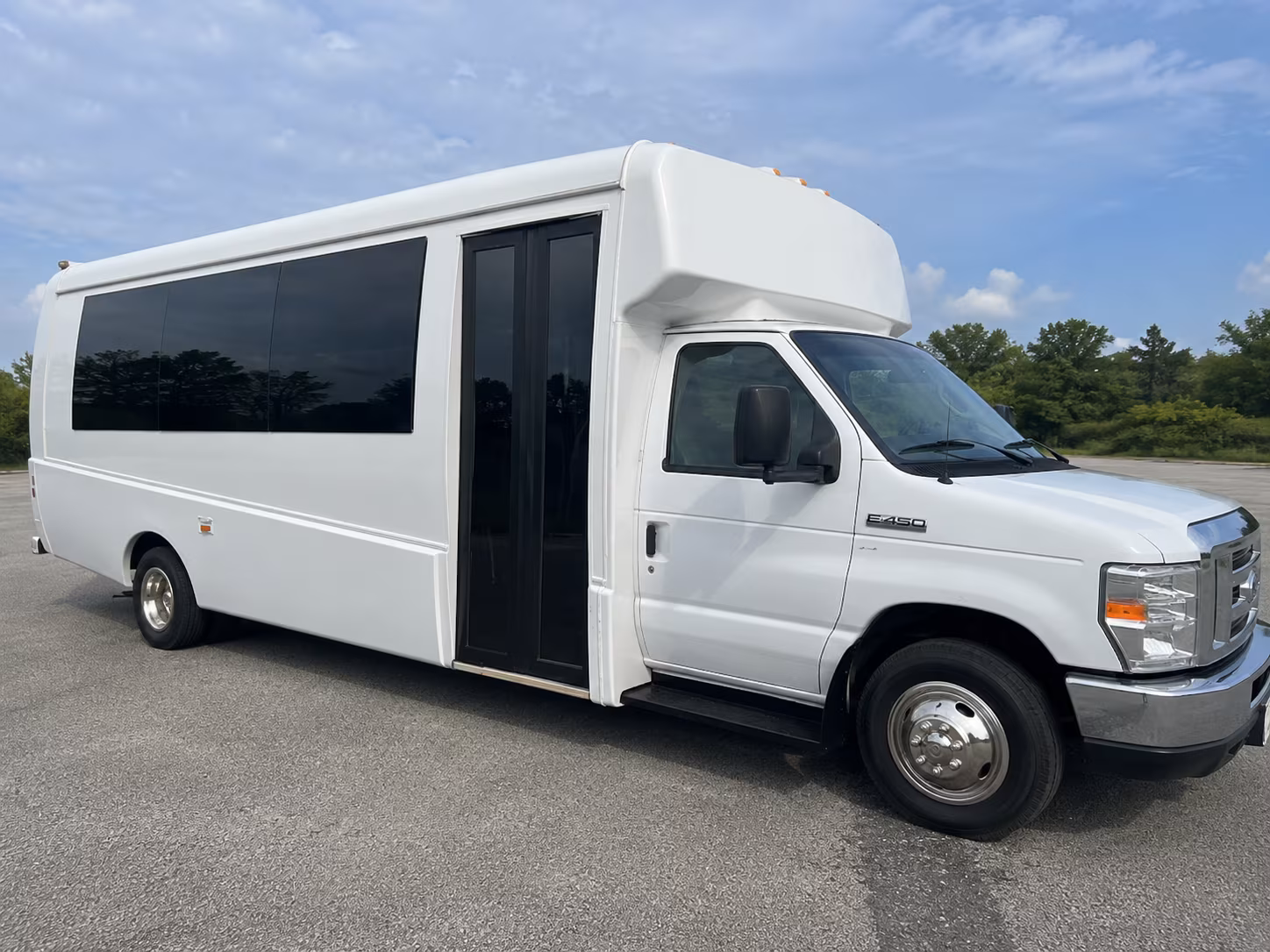 quinceanera sweet 16 party bus rental