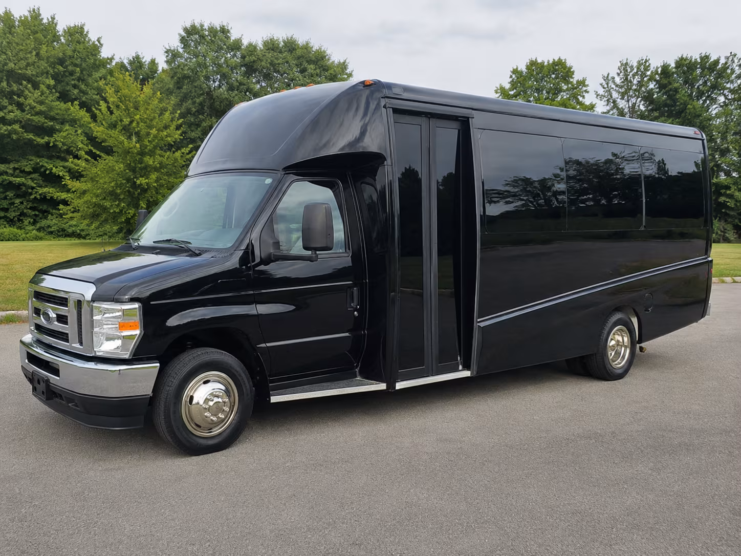 vallejo airport shuttle services in vallejo