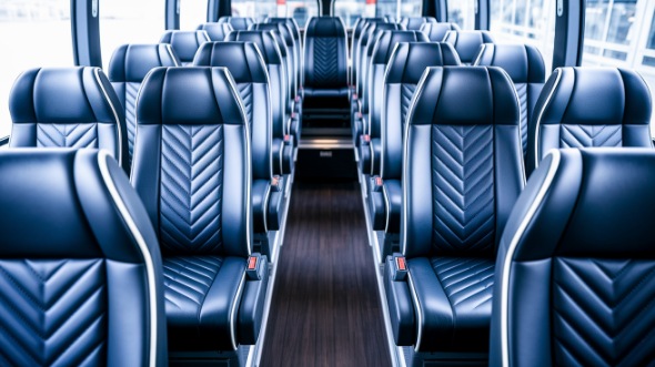 28 passenger minibus rental fairfield